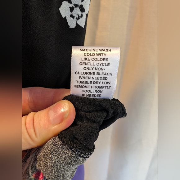 Elle blouse-short sleeved women's blouse with floral print - Picture 4 of 11